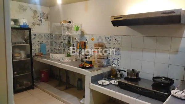 image RUMAH LEBAR DAN ASRI DI TENGAH KOTA SURABAYA (6)