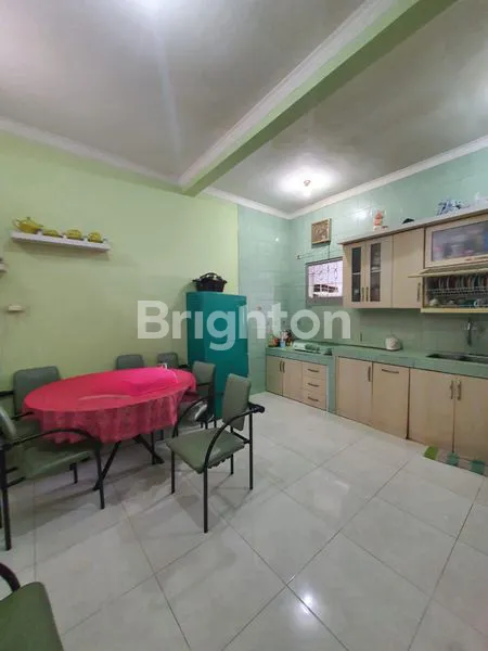 image RUMAH 2 LANTAI + 13 KAMAR KOS DI PERUMNAS POTENSIAL USAHA (4)