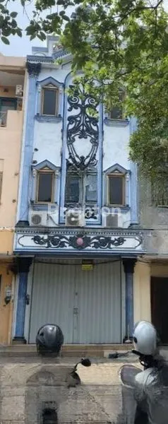 image RUKO STRATEGIS SEMI-FURNISHED DI DAAN MOGOT JAKARTA BARAT (1)