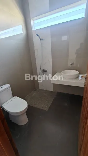 image RUMAH MEWAH 2 LANTAI FULL FURNISH DI ELITE SYAILENDRA KARANGANYAR (8)