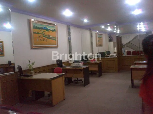 image RUKO STRATEGIS SEMI-FURNISHED DI DAAN MOGOT JAKARTA BARAT (6)
