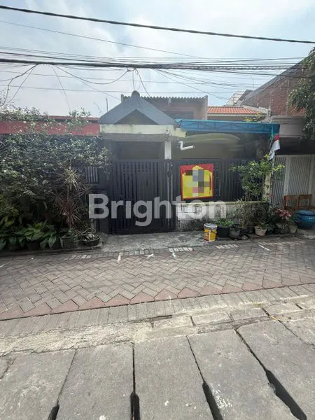 image RUMAH DI SEMAMPIR SELANGKAH KE MERR SURABAYA TIMUR (1)