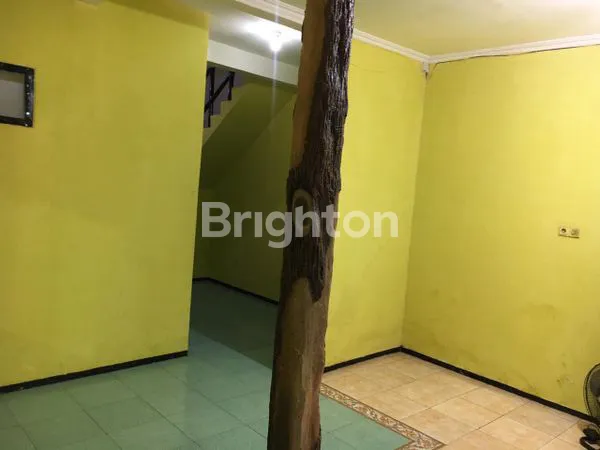 image RUMAH DI SEMAMPIR SELANGKAH KE MERR SURABAYA TIMUR (6)