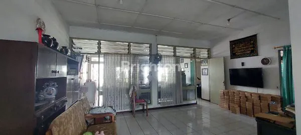 image RUMAH NYAMAN LOKASI STRATEGIS SEMARANG ATAS LINGKUNGAN NYAMAN,TENANG,AMAN DAN UDARA SEJUK, BEBAS BANJIR, DEKAT KAMPUS UNDIP DAN FASILITAS UMUM (3)