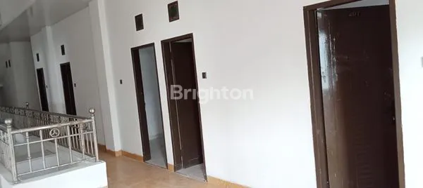 image INVESTASI EMAS: KOS 34 KT DI JALAN TUPAI, GARASI 8 MOBIL (8)