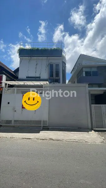 image VILLA STRATEGIS DENGAN FASILITAS LENGKAP DI KEROBOKAN (1)