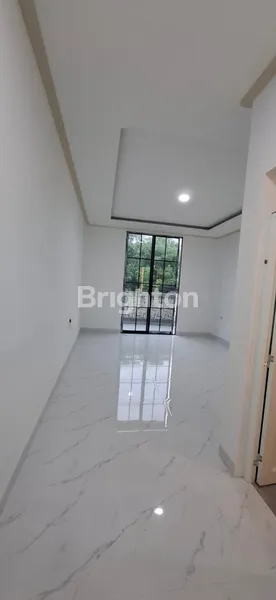 image RUMAH 4 LANTAI FULL BANGUNAN, COCOK INVESTASI & HUNIAN – TAMAN RATU, JAKBAR (4)