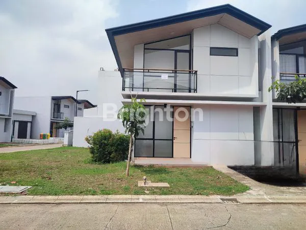 image RUMAH 2 LANTAI SUPER HOOK DI CENDANA ICON LIPPO KARAWACI (1)