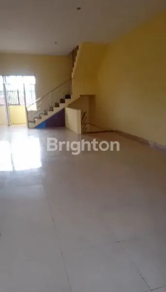 image RUKO MEGAH 3 LANTAI DI JALUR RAMAI KARTASURA, COCOK UNTUK USAHA (7)