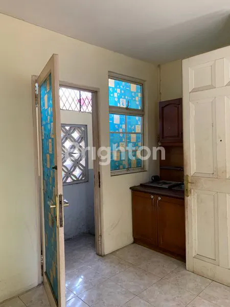 image RUMAH TOWN HOUSE TAMAN ELOK LIPPO KARAWACI (7)