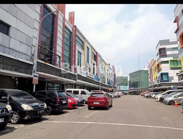 image RUKO 3 LANTAI KAWASAN TANGCITY MALL  JL. JEND. SUDIRMAN  CIKOKOL - TANGERANG KOTA (1)