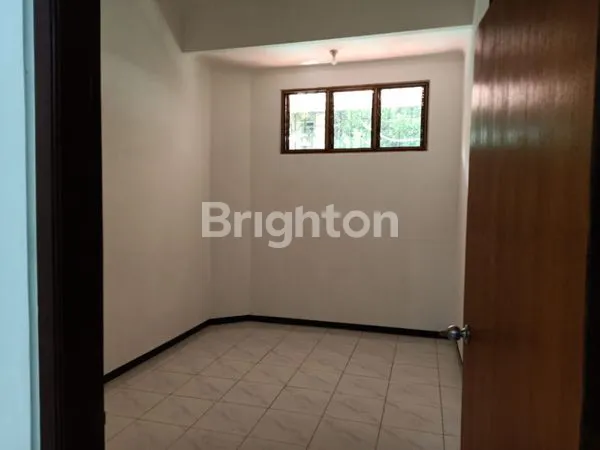 image RUMAH NYAMAN SIAP HUNI LOKASI STRATEGIS - DI SIMOLANGIT (4)