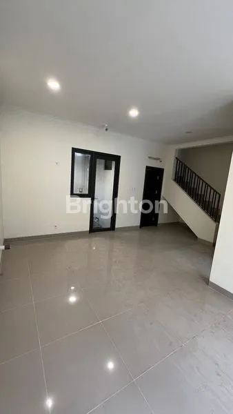 image DIJUAL RUMAH 2 LANTAI BARU CLUSTER LEONORA SYMPHONIA GADING SERPONG (2)