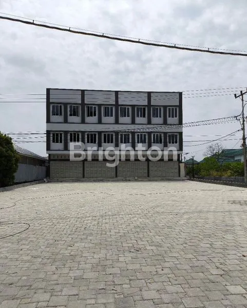 image RUKO GANDENG BARU STRATEGIS DI ARENGKA PEKANBARU (2)