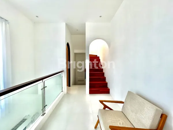 image NUSA DUA SEA VIEW COMPOUND- EXCLUSIVE MEDITERRANEAN OCEAN VIEW VILLA IN NUSA DUA (5)