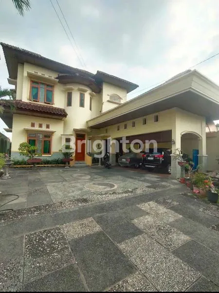 image DIJUAL RUMAH MEWAH DI KARTASURA (1)