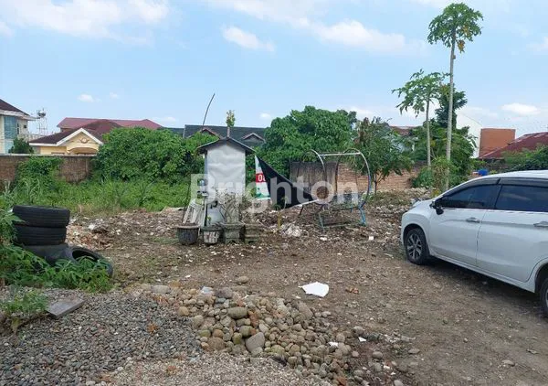 image TANAH DALAM KOMPLEK (2)