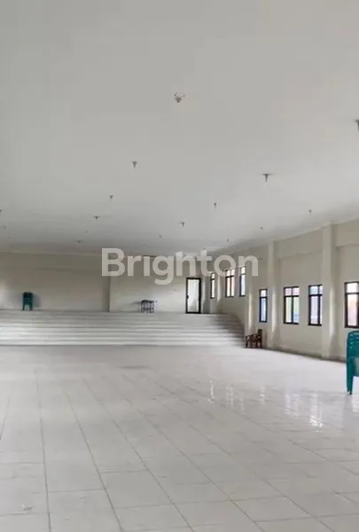 image DIJUAL GUDANG DI NUSUKAN SOLO, KONDISI SUDAH DI RENOVASI, SUPER ISTIMEWA, DEKAT PINTU TOL, AKSES TRONTON!!! (3)