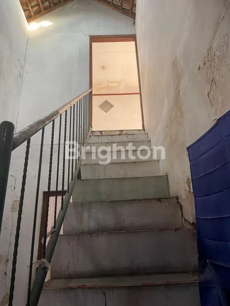 image DIJUAL RUMAH TINGKAT + BANGUNAN (4)