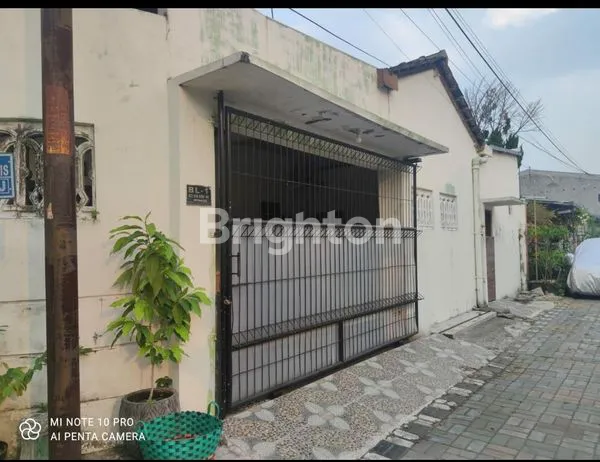 image DIJUAL RUMAH SIAP HUNI TERAWAT DI GADING PERMAI (1)