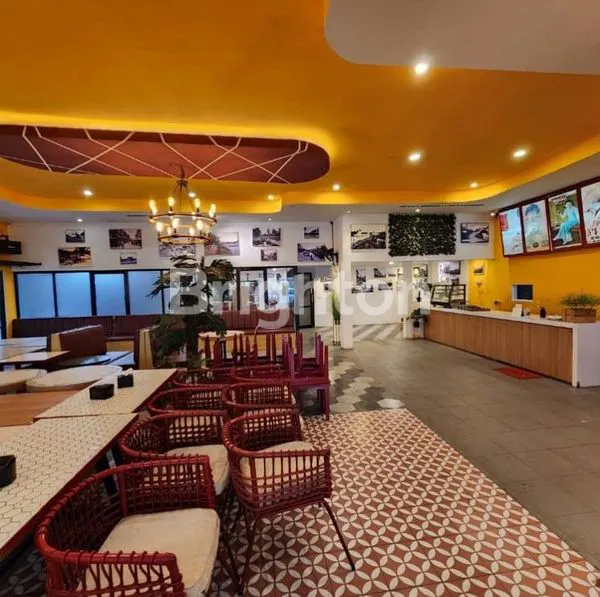 image RUMAH KOMERSIAL PREMIUM DI PUSAT KOTA SURABAYA - HIGH TRAFFIC (3)