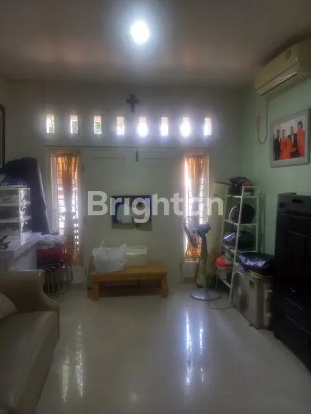 image RUMAH SIAP HUNI 2 LANTAI SEMI FURNISH DUREN SAWIT JAKARTA TIMUR STRATEGIS BEBAS BANJIR (2)