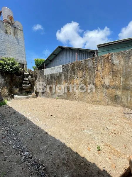 image RUMAH 3KT HALAMAN DAN PARKIRAN LUAS DI RENON (8)