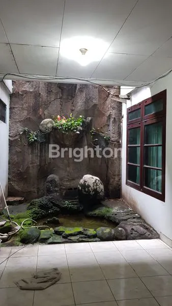 image RUMAH STRATEGIS DI PINGGIR JALAN RAYA, COCOK UNTUK BISNIS (5)