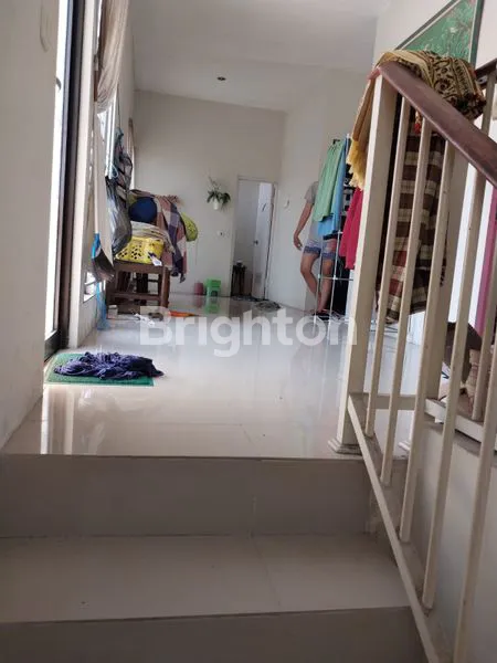 image RUMAH SHM 2 LANTAI RUNGKUT MENANGGAL AKSES TOL & TRANSMART (6)