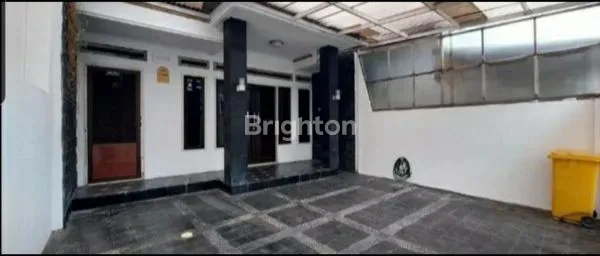 image RUMAH BAGUS ROW 2 MOBIL RADIO DALAM (2)