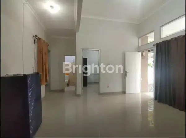 image RUMAH NYAMAN SEMI FURNISHED DI REGENCY BALIKPAPAN, SHM (6)