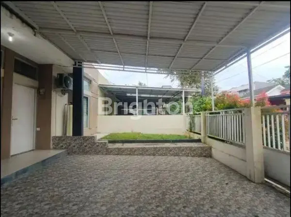 image RUMAH NYAMAN SEMI FURNISHED DI REGENCY BALIKPAPAN, SHM (2)