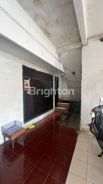 image RUMAH 2 LANTAI PLUS KONTRAKAN DAN KOST KOSAN DI PONDOK LABU JAKARTA SELATAN  (1)