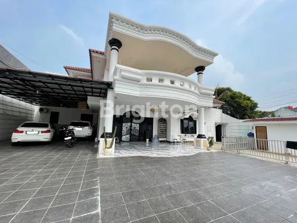 image RUMAH MEWAH 2 LANTAI DIPONDOK JAGUNG TIMUR, SERPONG UTARA (1)