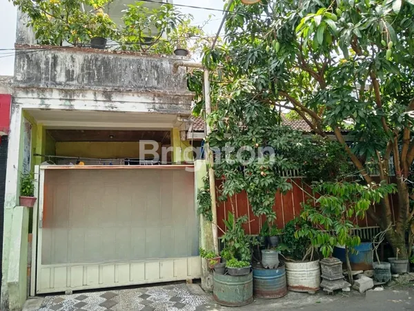 image DIJUAL RUMAH 2 LANTAI DI JL WIDAS BLIMBING KOTA MALANG (2)
