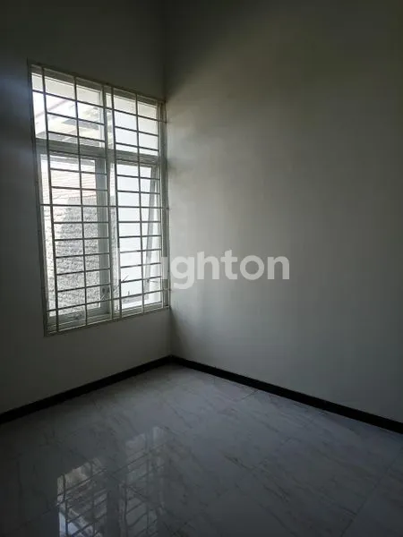 image RUMAH MIJEN SIAP HUNI VIEW PEGUNUNGAN (7)