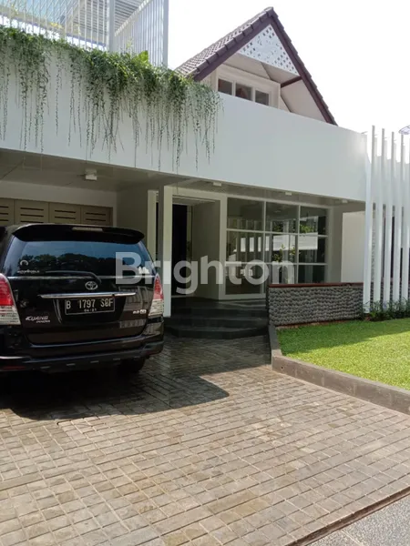 image DISEWAKAN RUMAH MEWAH PONDOK INDAH SIAP HUNI DEKAT PIM & RSPI (2)