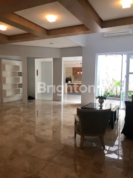 image DISEWAKAN RUMAH MEWAH PONDOK INDAH SIAP HUNI DEKAT PIM & RSPI (3)