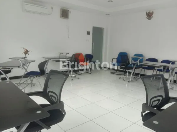 image  KANTOR YANG INI LOKASINYA DAERAH PUTAT STRATEGIS (6)