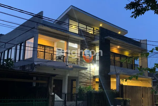 image DI JUAL RUMAH BAGUS DI CIPUTAT TANGERANG SELATAN (1)