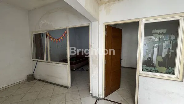 image RUMAH SIMOKERTO DEKAT PASAR KAPASAN SURABAYA (6)
