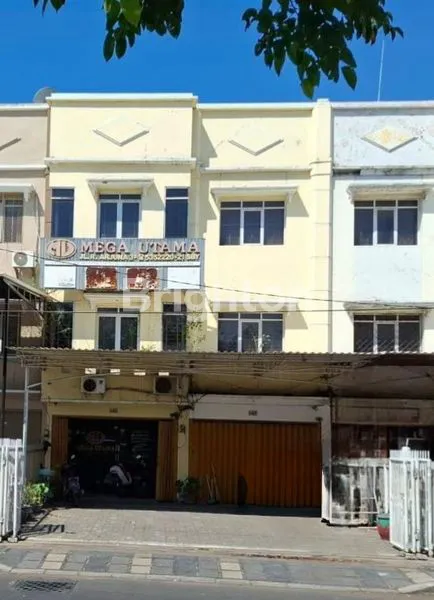 image RUKO PREMIUM 3 LANTAI DI RAYA ARJUNO - LOKASI STRATEGIS SHM (2)