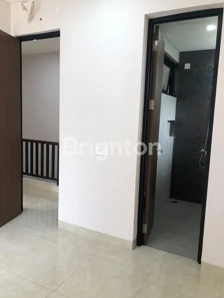 image DISEWAKAN RUMAH DI CLUSTER PREMIUM KOTA WISATA (5)