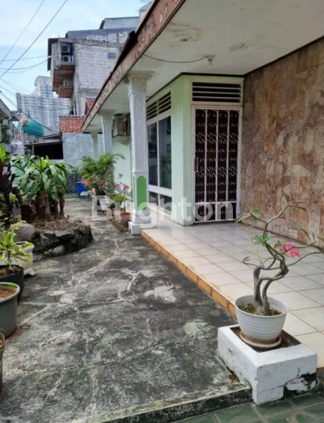 image RUMAH LOKASI STRATEGIS SANGAT COCOK USAHA KOS - PAL BATU - HITUNG TANAH (6)