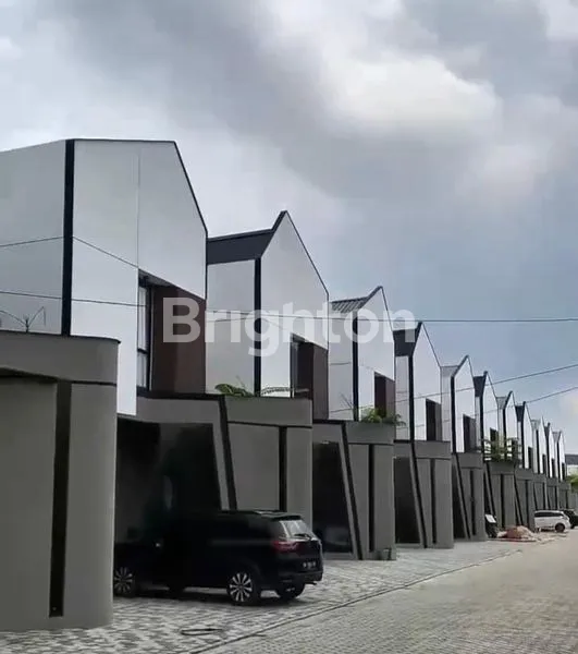 image THE PARKVILLE: HUNIAN MODERN 2 LANTAI DI LOKASI PREMIUM RUMBAI (3)