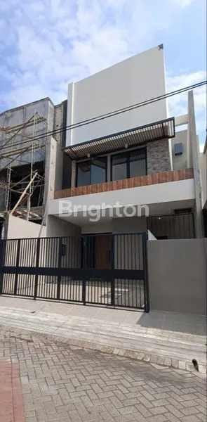 image RUMAH CIAMIK NEW 100% 1 LT SIAP HUNI MINIMALIS MODERN DI PANTAI MENTARI (1)