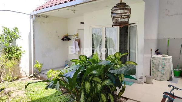 image RUMAH MEWAH 2 LANTAI DI GRAHA TIRTA , TERAWAT & SIAP HUNI! (8)