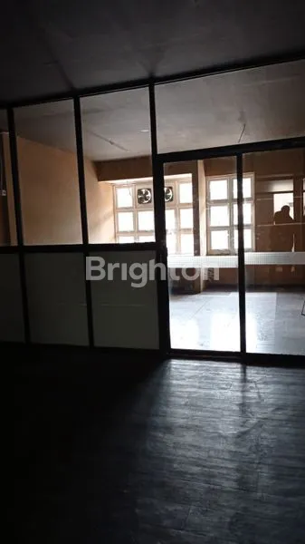 image RUKO KELAPA GADING 2 1/2 LANTAI, DEKAT SEKOLAH & AREA KOMERSIAL (5)