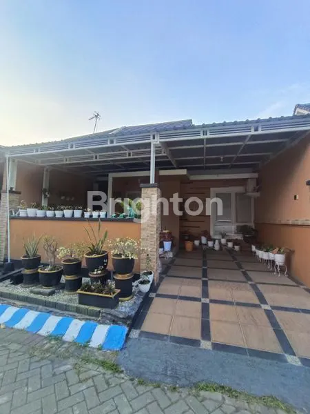 image RUMAH FULL RENOV SIAP HUNI (1)