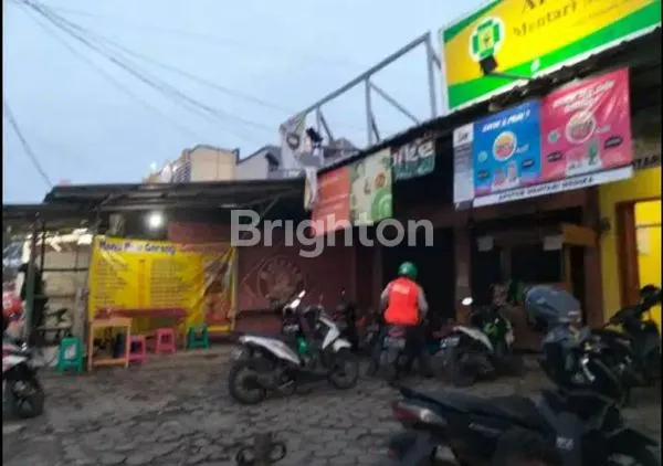 image DI JUAL TOKO + RUMAH SAWANGAN DEPOK (2)